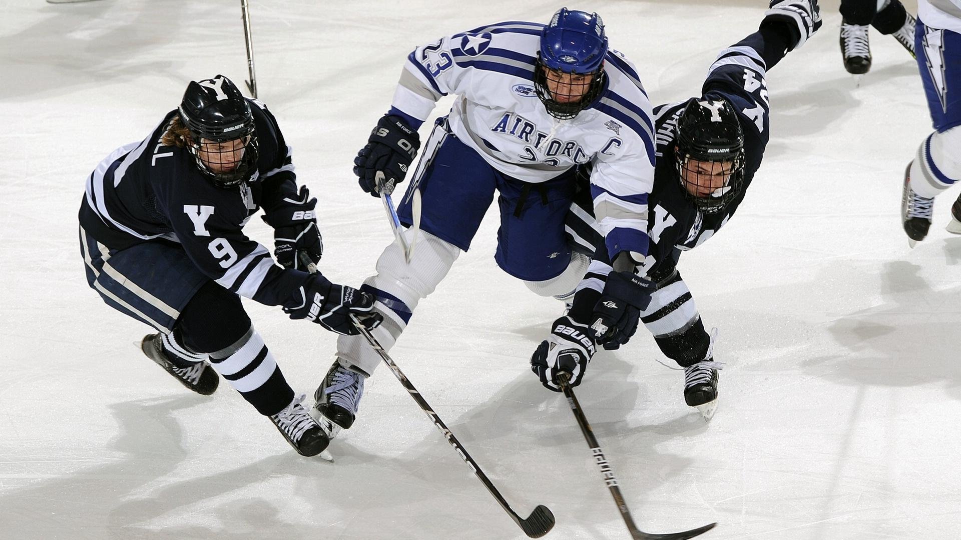 2018年西部决赛：库里在关键时刻，用连续远距离三分逆转局势！，2016西部决赛库里技术统计